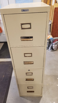 4-drawer Filing Cabinet