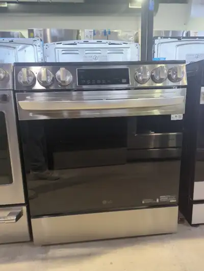 LSEL633CF - Cuisinière électrique - LG - Inox - Boîte ouverte Cuisinière slide-in LG avec 5 foyers d...