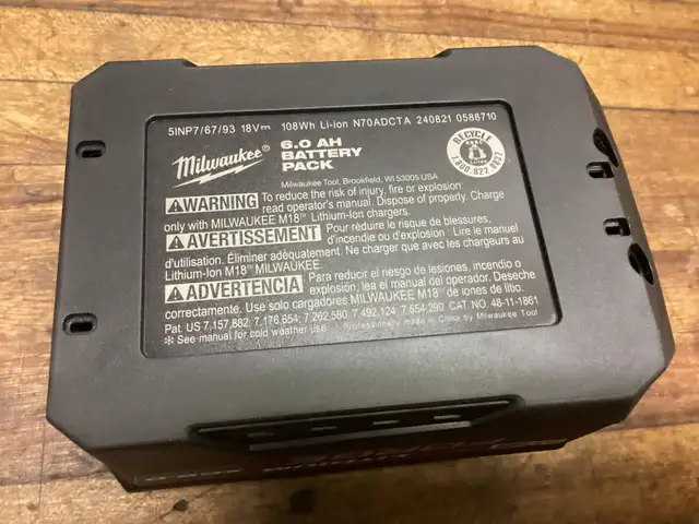 1 - MILWAUKEE M18 XC 6.0 AH FORGE BATTERY in Power Tools in Barrie - Image 11