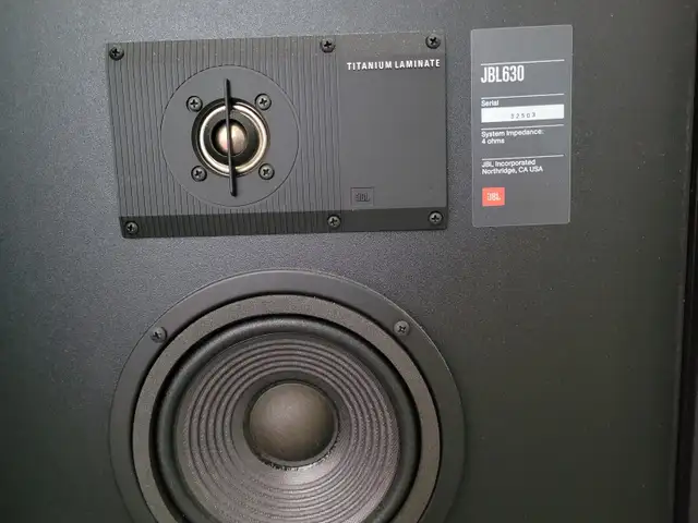 Harman Kardon Stereo Set with Dual Turntable and JBL Speakers in Stereo Systems & Home Theatre in City of Toronto - Image 11