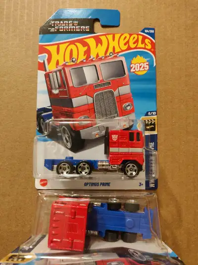 New Hot Wheels screen time mainline Transformers Autobot Leader Optimus Prime Convoy 1/64 diecast tr...