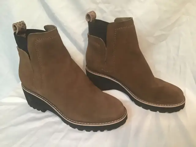 woman’s boots Dolce Vita brand new in Women's - Shoes in City of Toronto - Image 4