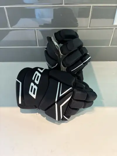 Bauer NSX Youth Hockey Gloves, View more