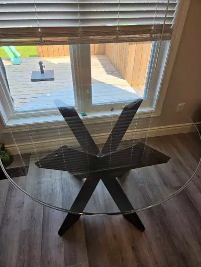 Pier 1 round glass dining table 42", View more