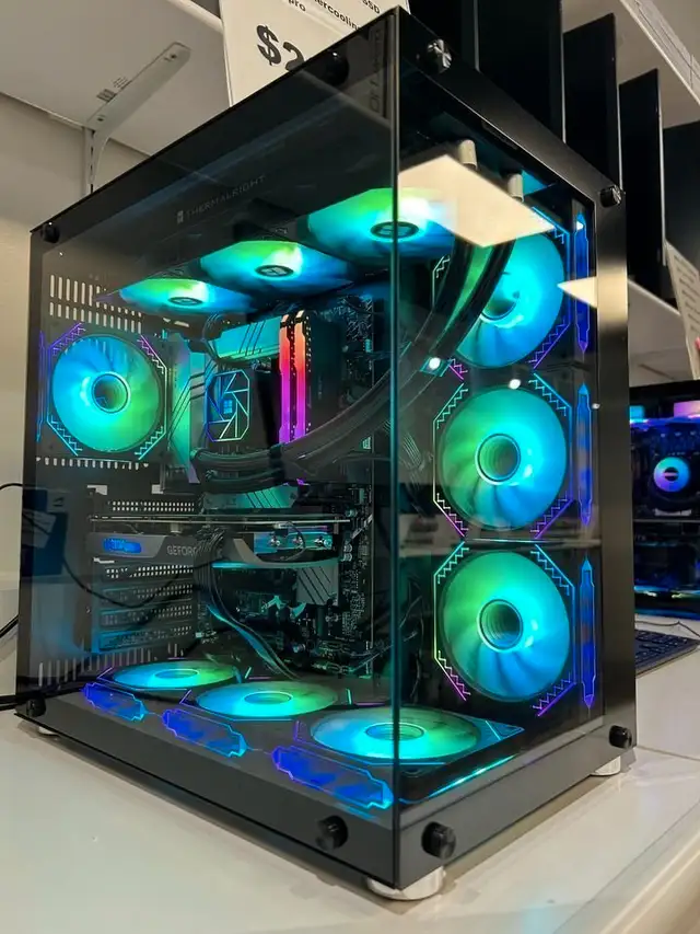 New Build RTX 5070 Gaming PC Under $2000!!! in Desktop Computers in Mississauga / Peel Region - Image 4