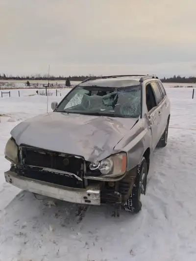 Was in a moose collision in 2025. Damage in pictures Still runs and drives. Active status Approx. 22...