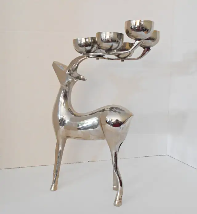 Vintage Silver Tone Reindeer Votive Candle Holder Candelabra in Home Décor & Accents in St. Catharines - Image 4
