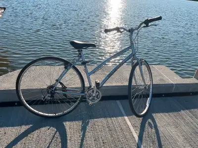 SPECILIZED Crossroads: Womens hybrid bike  , View more