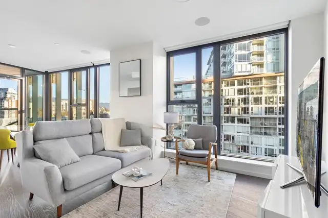 2B2B Waterfront Condo at False Creek / Olympic Village in Long Term Rentals in Vancouver - Image 3