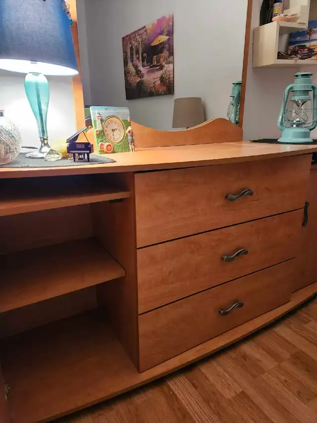 Set de chambre in Multi-item in Laval / North Shore - Image 4
