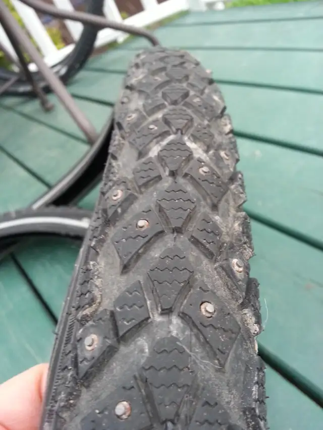Schwalbe Studded Winter Tires63660983309315122
