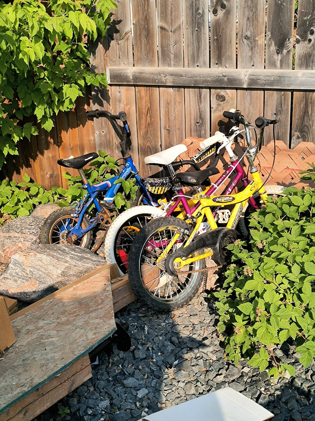 Estate downsize /garage Garage Sales Winnipeg Kijiji