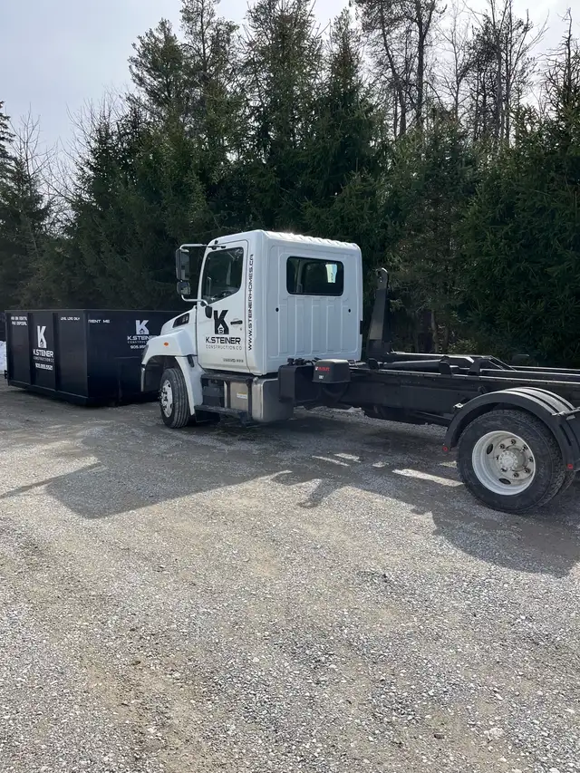 Outdoor storage65082132811139124