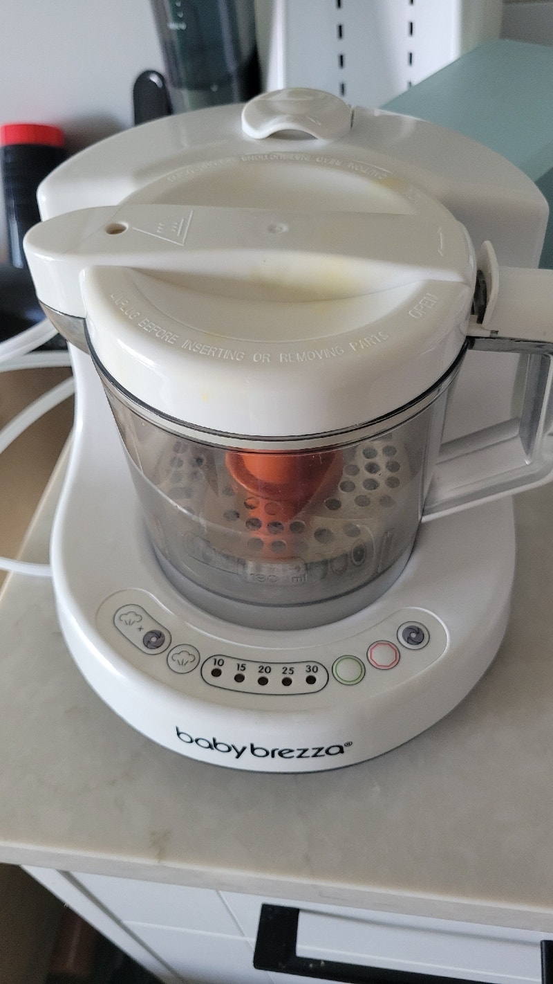 Baby brezza food processor Feeding & High Chairs Calgary Kijiji