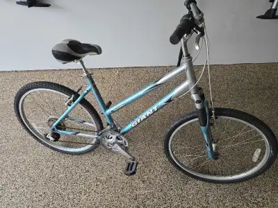 Giant Sedona Comfort bike in great condition , View more