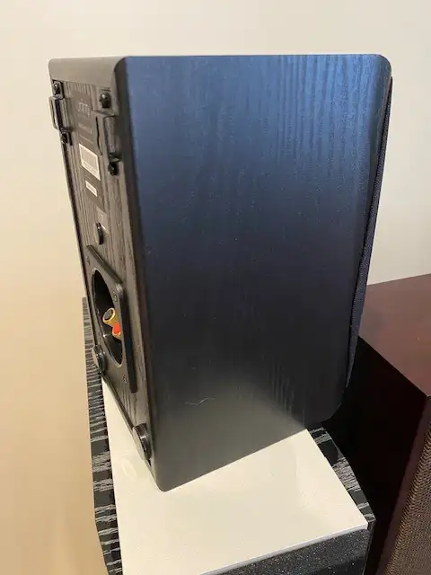 Infinity Primus HCS SAT bookshelf speakers in Speakers in Markham / York Region - Image 4