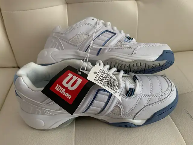 Brand new Sport running women shoes in Other in Markham / York Region - Image 2