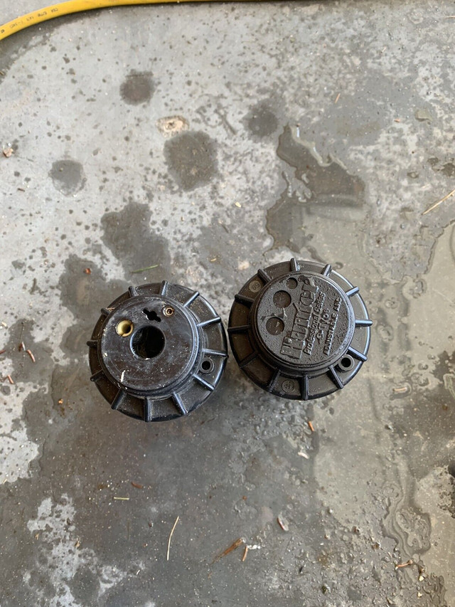 2 Hunter GType oscillating sprinklers Other Regina Kijiji