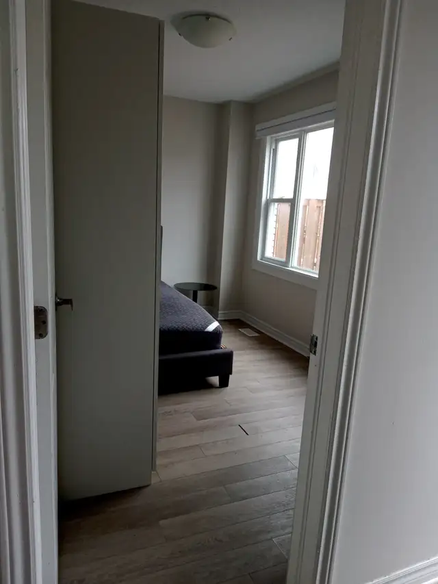 Ideal for male student or youth- 6 months or more in Room Rentals & Roommates in Ottawa - Image 5