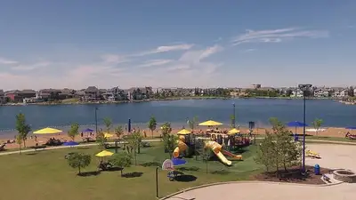 LIVE THE LAKE LIFE IN LAKE SUMMERSIDE!
