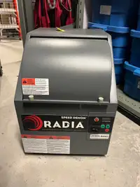 Radia Speed Demon 1015 Digital 1 gallon vortex pain mixer
