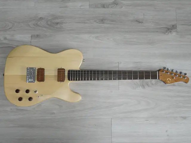 Sherwood Park Guitar Repairs in Guitars in Strathcona County - Image 11