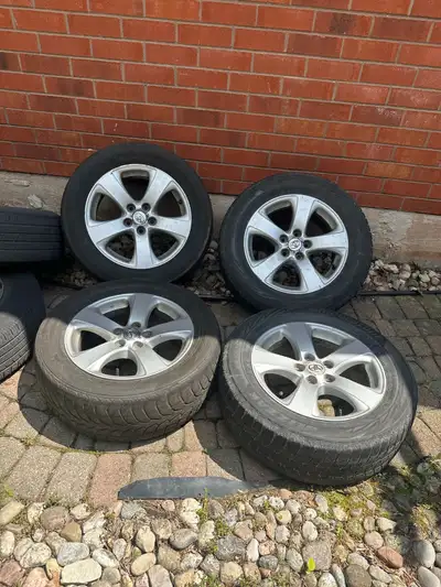 Selling a Set of OEM 17” Toyota Sienna Rims On Bridgestone Winter Tires. Tires are done. Bolt Patter...
