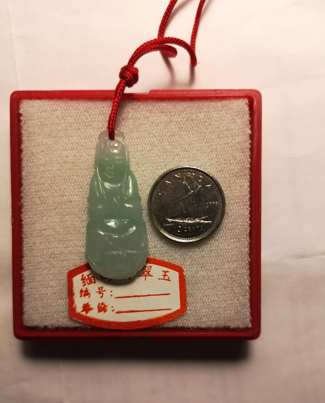 A Genuine Jadeite Pendant in Arts & Collectibles in Delta/Surrey/Langley - Image 3