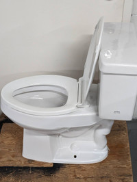 Toto two peace toilet 1,6GPF/6,0LPF