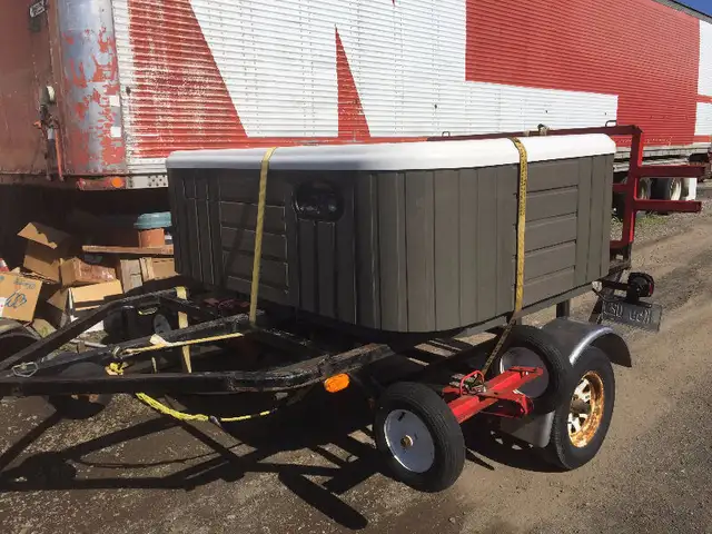 Used Hot Tubs that work perfectly. in Hot Tubs & Pools in St. Catharines - Image 11