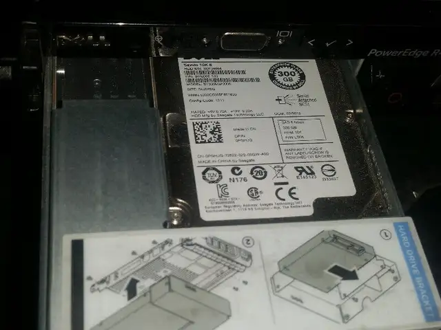 dell poweredge r420 2x quadcore 32 gig 2x 300g windows server 08 in Other in City of Montréal - Image 3