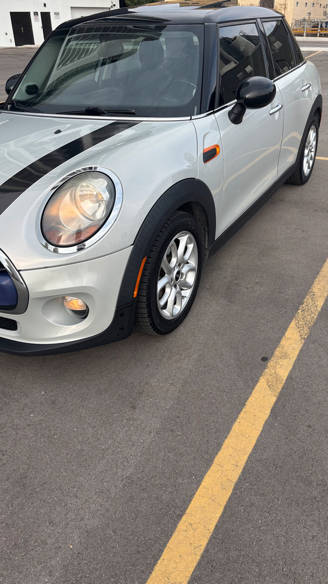 2017Mini Cooper in Cars & Trucks in London - Image 4