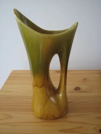 BEAUCE- POTTERIE  no 138  -VINTAGE-VASE, View more