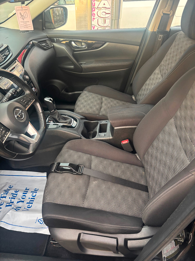 2018 Automatic AWD Nissan Qashqai (incl winter tires on rims!) in Cars & Trucks in Ottawa - Image 2