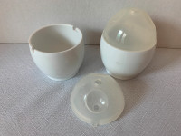 Set of 2 microwave egg cookers by Danby