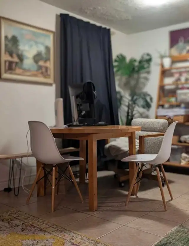 Wooden Table in Dining Tables & Sets in Ottawa - Image 3