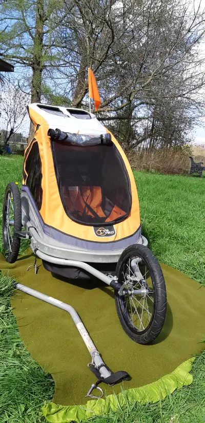 Via Vélo: Remorque de vélo 2 places ou poussette. Bike trailer., View more