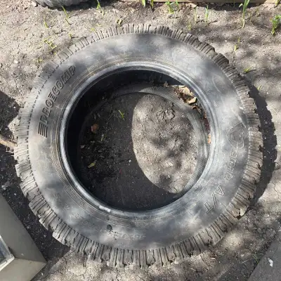 OFFROAD TIRE PRO-COMP 35X12.50R20LT M+S EXTREME A/T. LIGHTLY USED APPROXIMATELY 80% TREAD LEFT ON IT...
