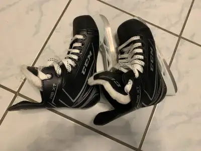 Kids Ice Skate - Size 12 & 13, View more