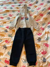 Size 4t toddler clothing for sale!