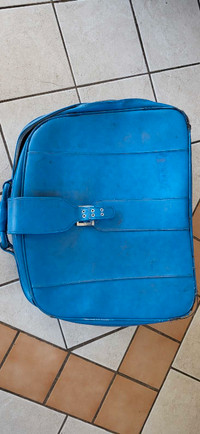 Valuse/suitcase 1970xs Blue Leather 