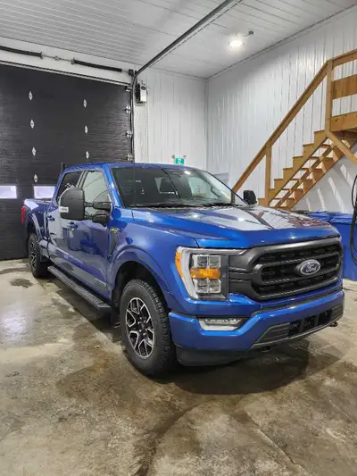 NIV : 1FTFW1ED4NFB25923 P up Ford F150 2022 Hybride Powerboost XLT, 4x4, Toit ouvrant panoramique, N...