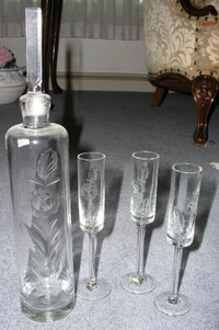 Decanter + glasses