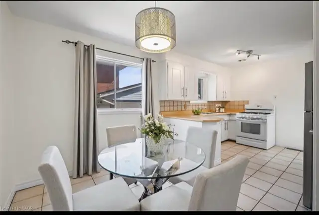 3 bedroom semi for rent in Long Term Rentals in Kitchener / Waterloo - Image 4