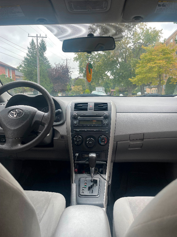 Toyota Corolla CE 2010 for sale in Cars & Trucks in City of Toronto - Image 3