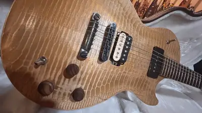 First run of these, w/ a P90 in the neck & kill switch where the pickup toggle is on other Gibsons....