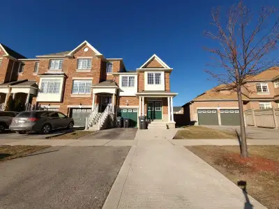 You will be getting: -4 Rooms and 2 Full 3-Piece Washrooms and 1 Powder Room along with 3 Parkings U...