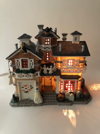 SOLD - Lemax Spooky Town Halloween Village Haunted House