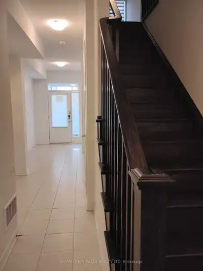 3 Bedroom Townhouse for Lease