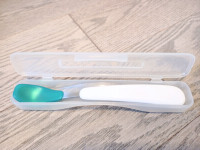 Almost Brand New OXO On-The-Go Feeding Spoon With Travel Case